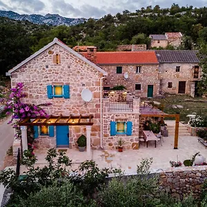 goranova-kua.hotelinzadar.com/